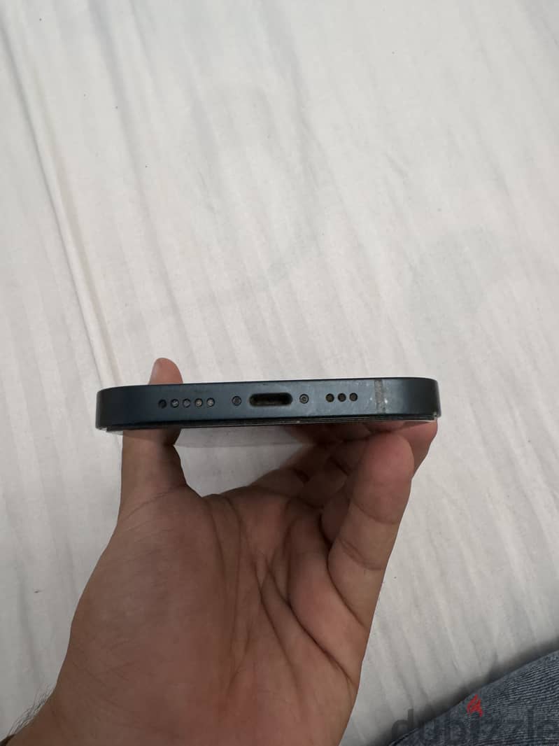 Apple - iPhone 13 4