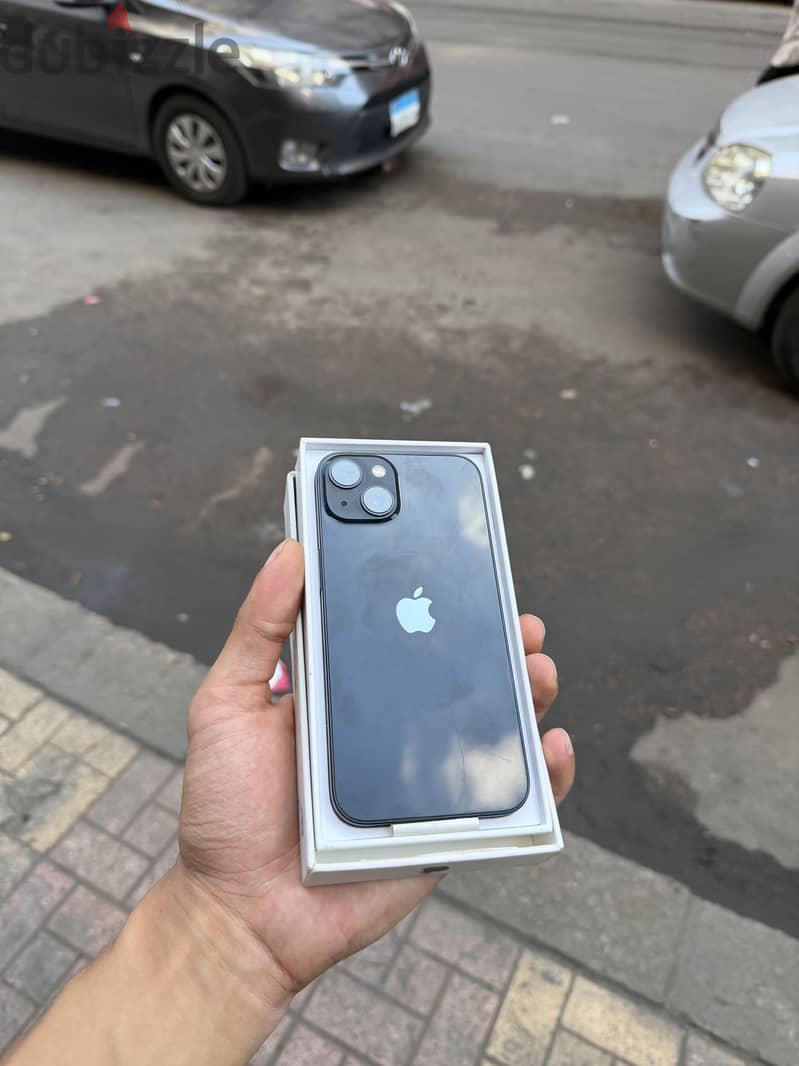 Apple - iPhone 13 2