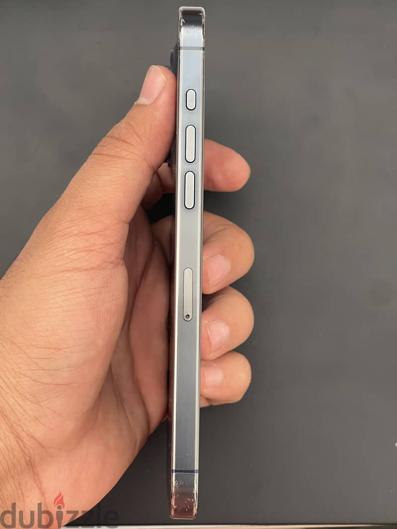 Apple - iPhone 15 Pro Max 1