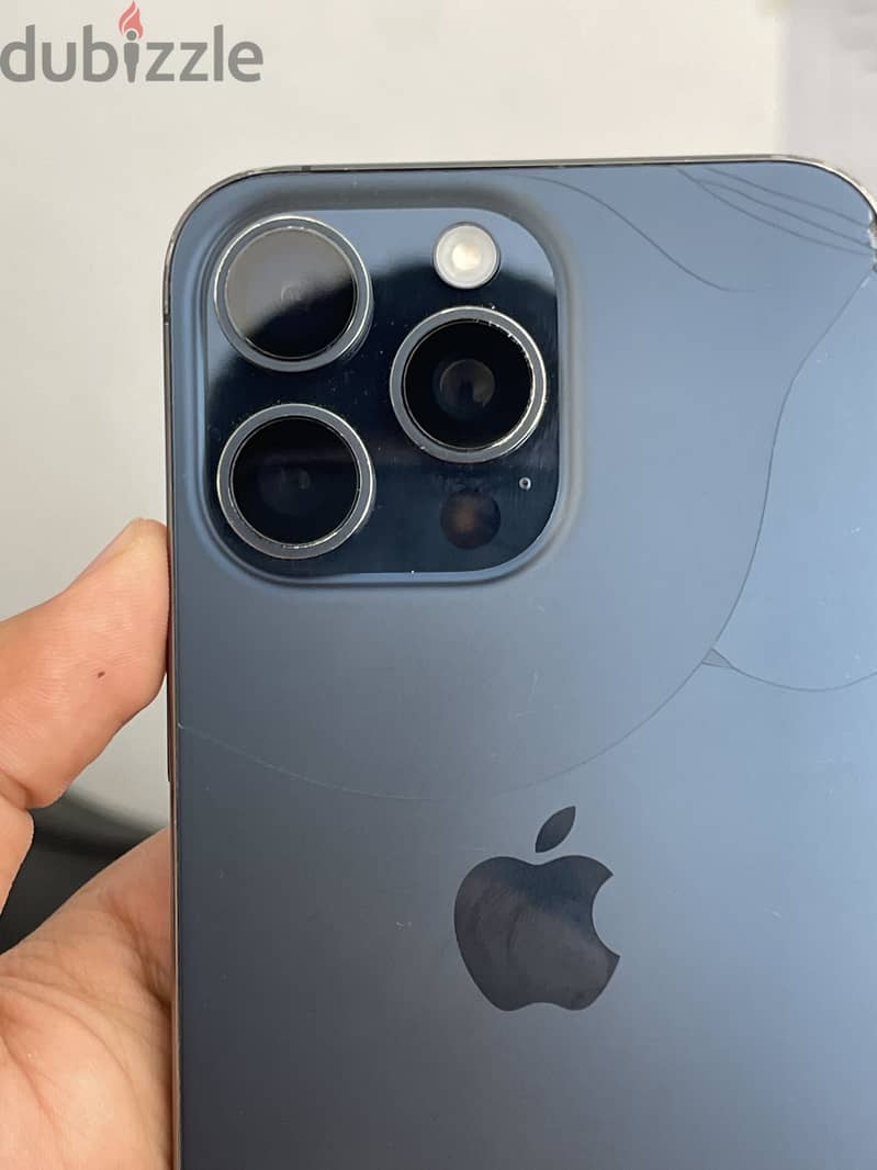 Apple - iPhone 15 Pro Max 5