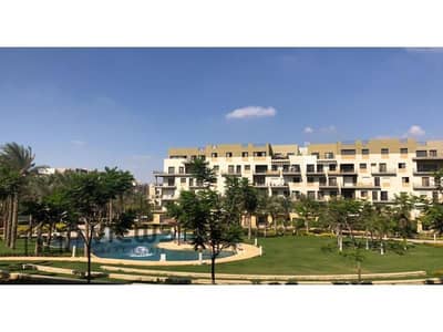 شقة للايجار بالمطبخ و التكييفات 3 غرف نوم ايستاون Eastown