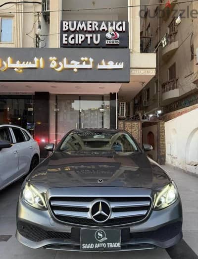 MERCEDES-BENZ E180 2018