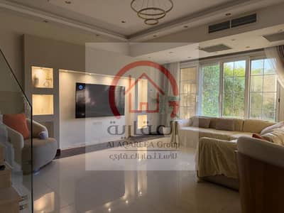 Twin Villa للبيع في مدينتي مفروشة بالكامل