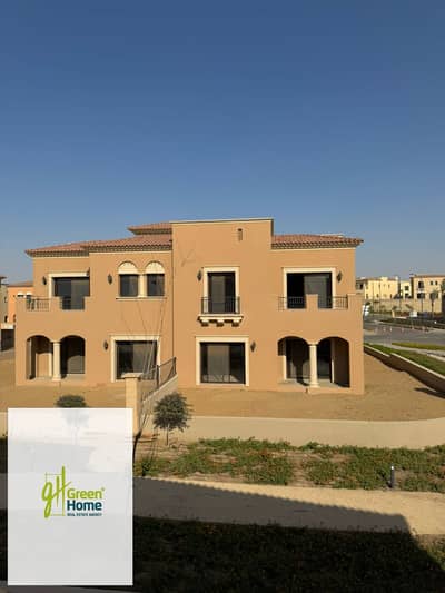Exceptional resale opportunity. . Twin house   269 m  for sale In City Gate - Diar Qatari New Cairo  low down payment