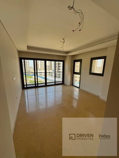 شقة 182 متر متشطبة بالتكييفات والمطبخ للبيع في زد ويست الشيخ زايد ابراج زد       Zed West Sheikh Zayed Zed Towers