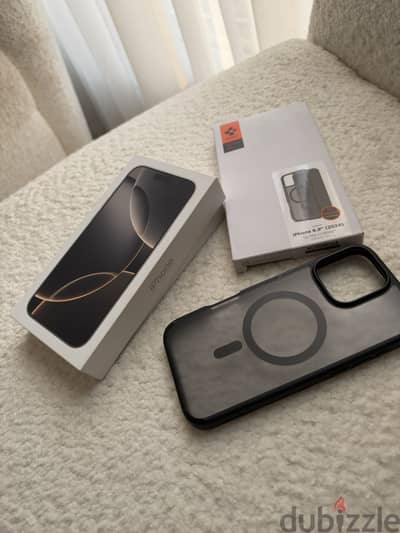 Apple - iPhone 16 Pro Max