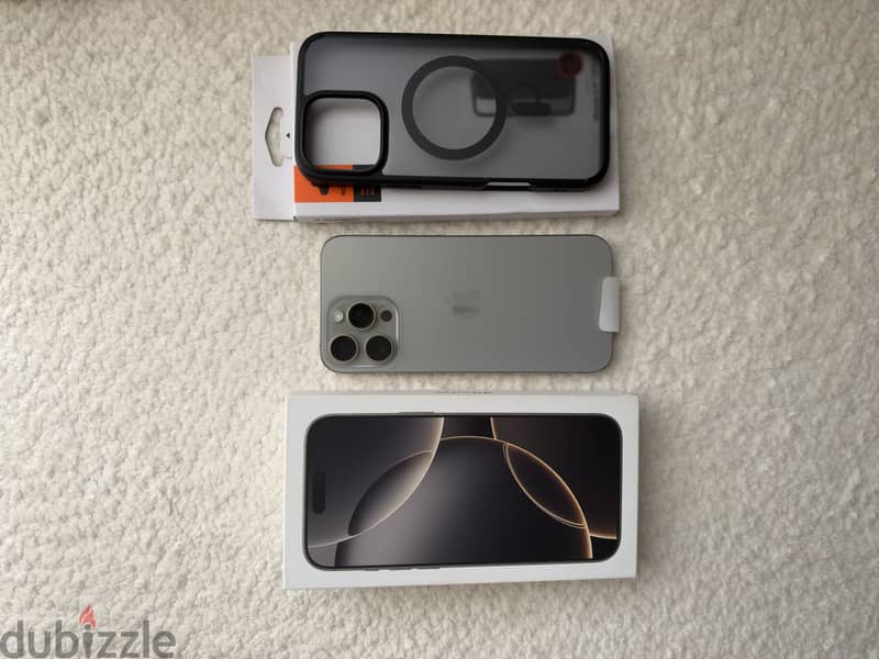 Apple - iPhone 16 Pro Max 4