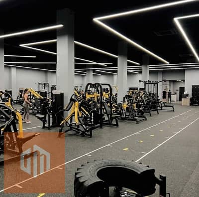 بسعر مميز جيم 500م متشطب أرضي بواجهة للإيجار التسعين الشمالي التجمع الخامس القاهرة الجديدة