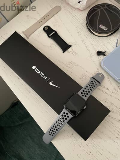Apple watch se nike