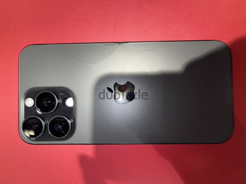 Apple - iPhone 15 Pro Max 1