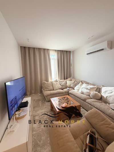 Fully Furnished 2-Bedroom Apartment for Rent in Galleria Moon Valley