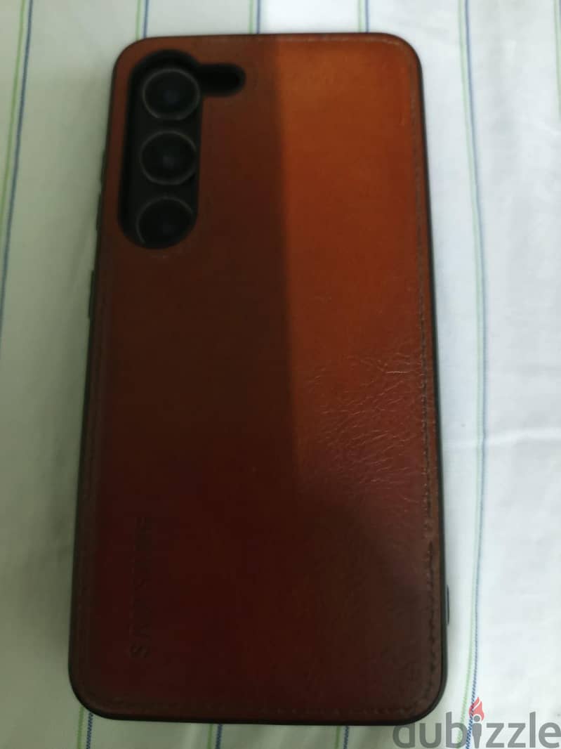 Samsung S23 4