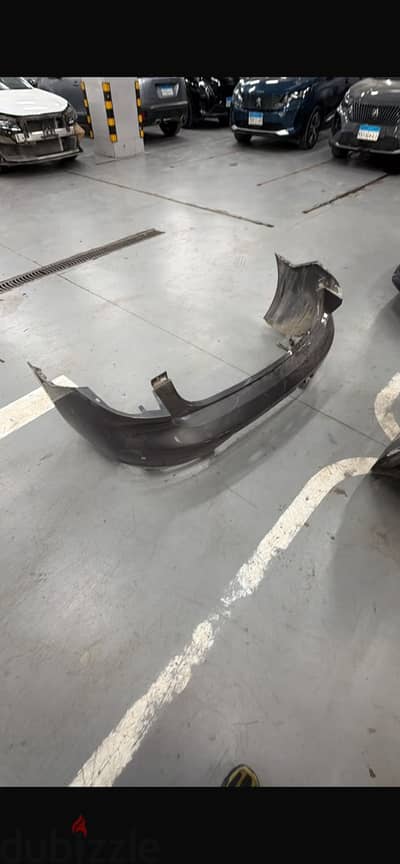 قطع غيار  عربيه بيجو 508