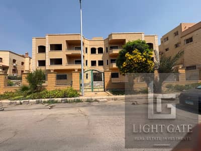 Villa for sale in the first neighborhood of the Fifth Settlement on two plots of land