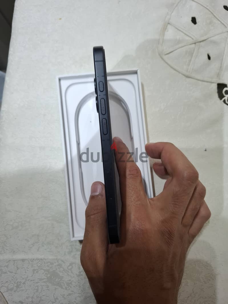 Apple - iPhone 16 4