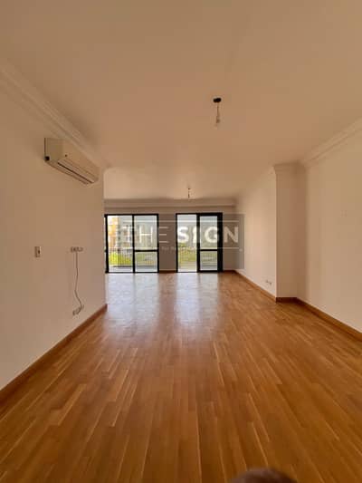 An apartment for rent SODIC Eastown ,