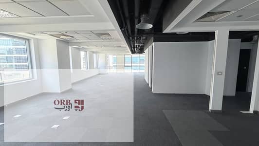 مكتب إداري للإيجار في Bank Sector New Cairo التجمع الخامس 600م موقع مميز بالقرب من التسعين الشمالي والجنوبي وأهم البنوك مناسب للشركات الكبرى