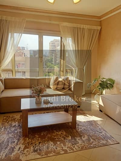  شارع 233 – لوكيشن مميز جدًا     شقة جاهزة للسكن بفرش كامل