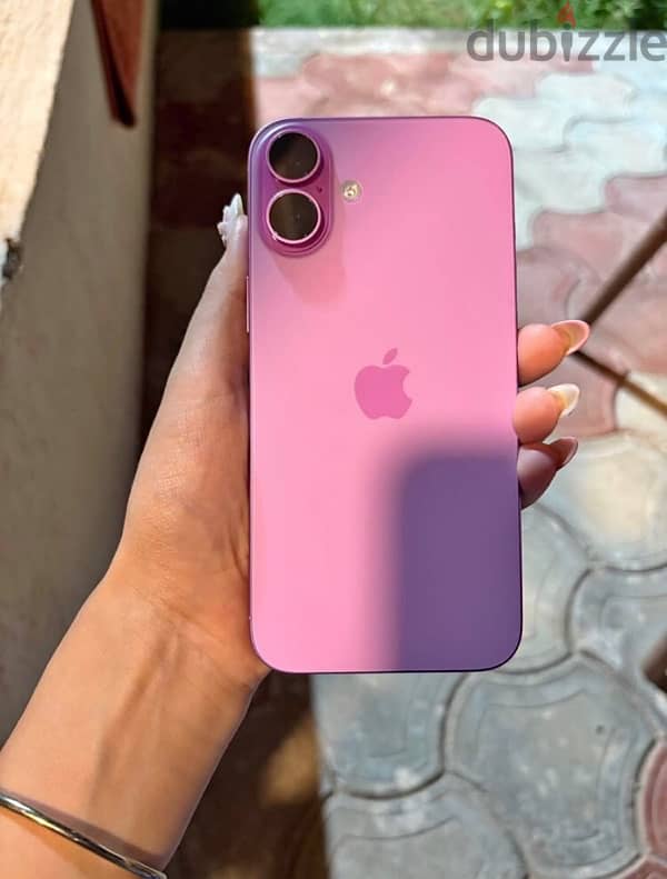 iPhone 16 2