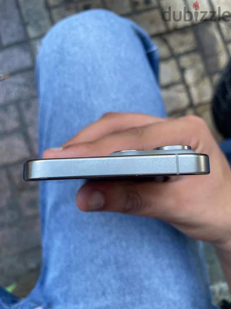 Apple - iPhone 15 Pro Max 4
