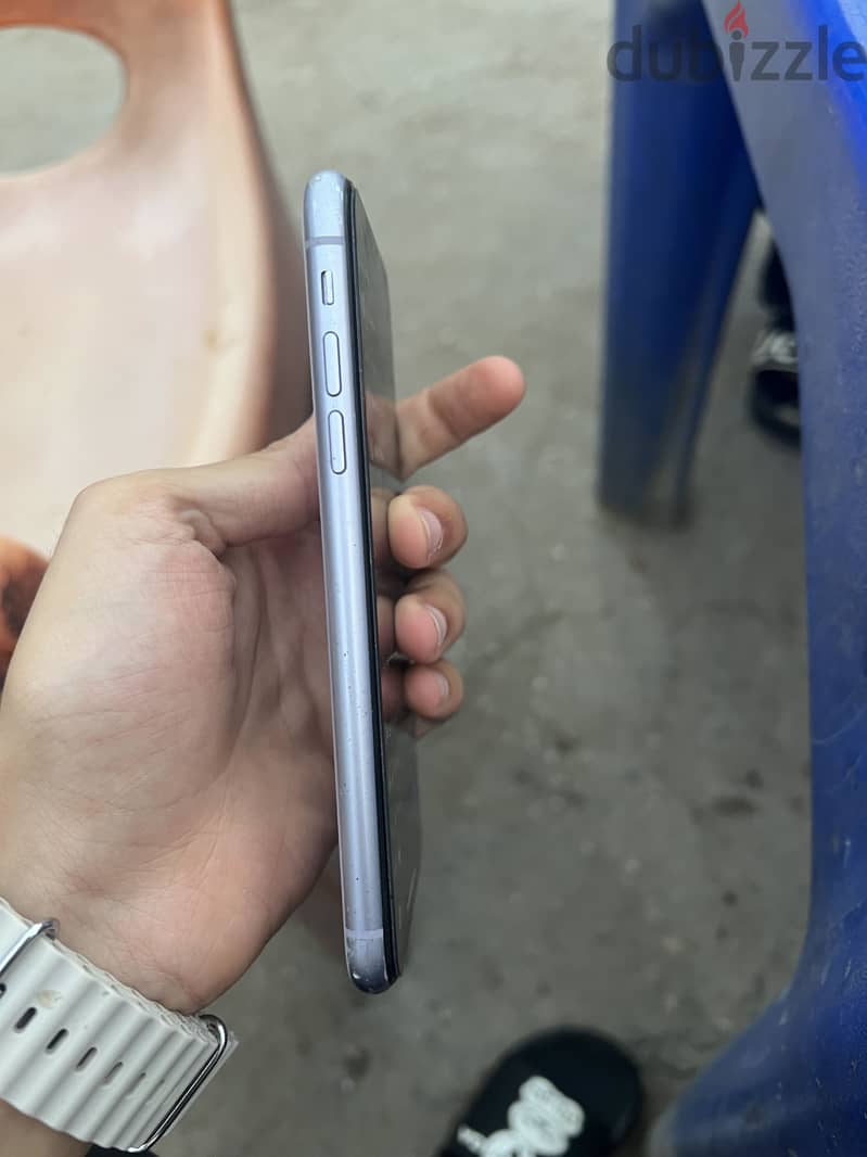 Apple - iPhone 11 2