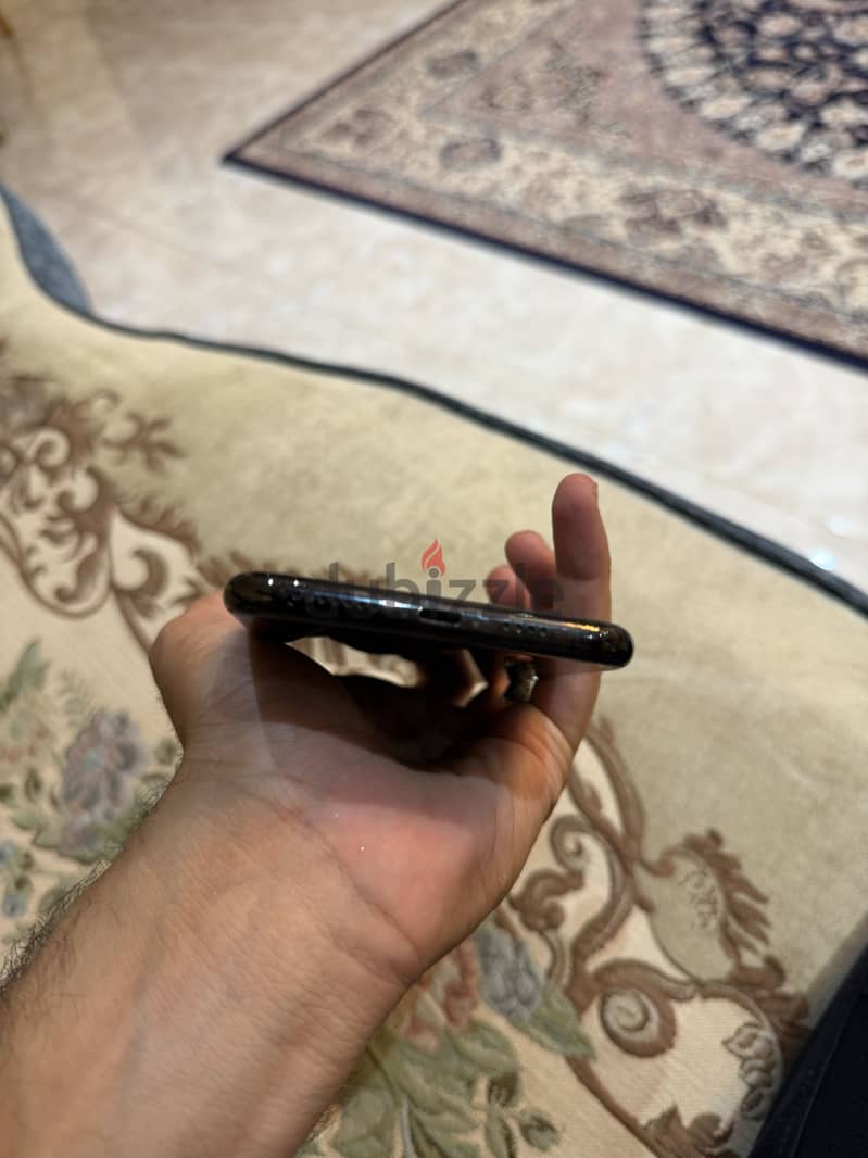 Iphone 11 pro max 64 g 4