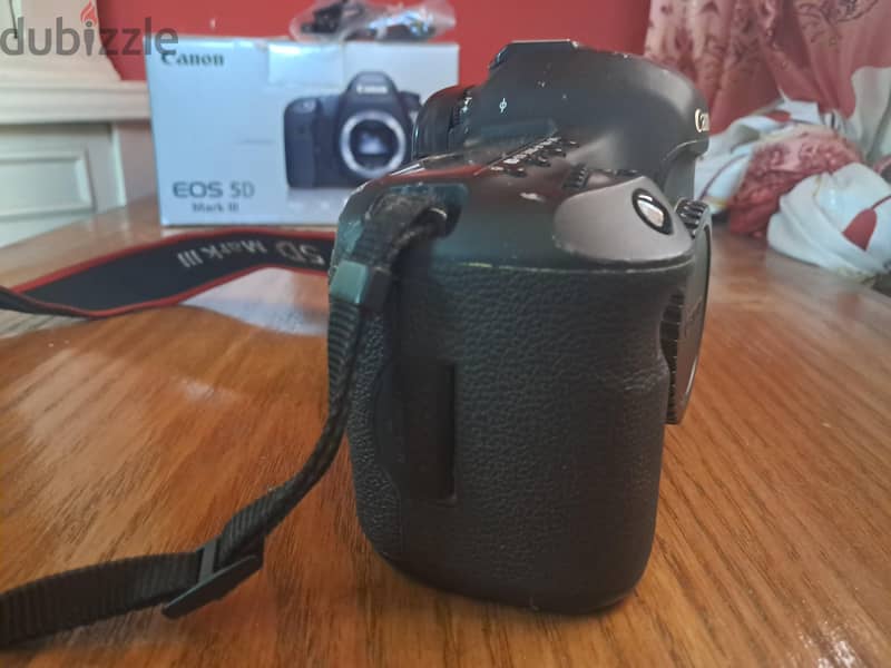 Canon EOS 5D Mark III 6