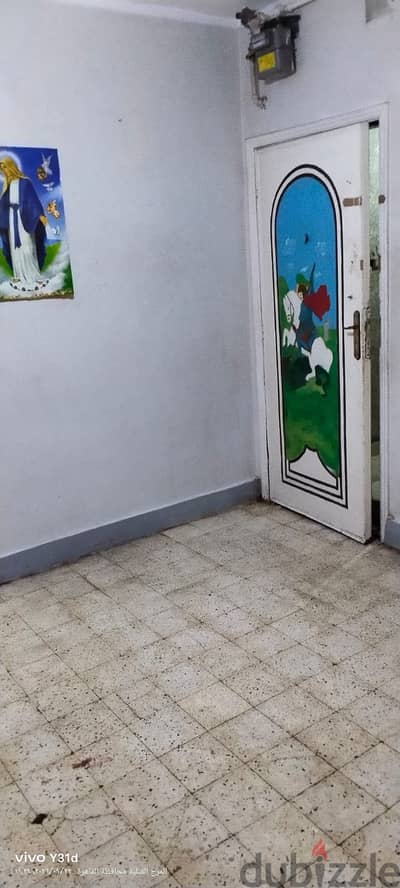 فرصة شفة للبيع بسعر مميز -  مساحة ٩٠ م الدور الاول