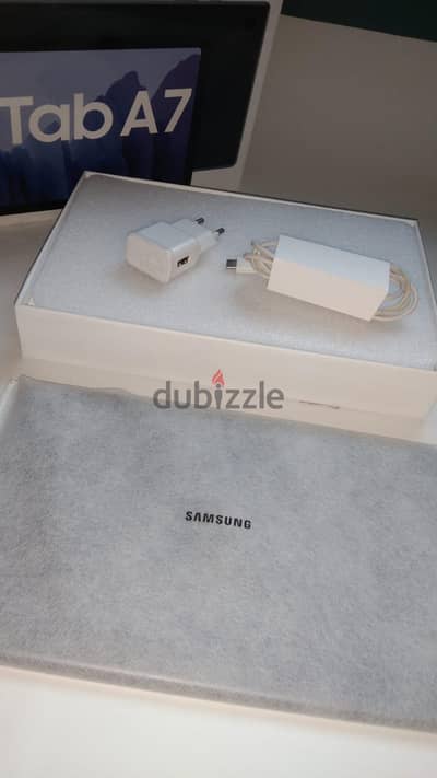 Samsung Galaxy tap A7 32GB|Excellent condition|original box, charger