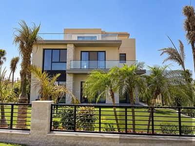 فيلا مستقلة 4 غرف للبيع في Beverly Hills، الشيخ زايد | جاهزة للاستلام | حمام سباحة خاص