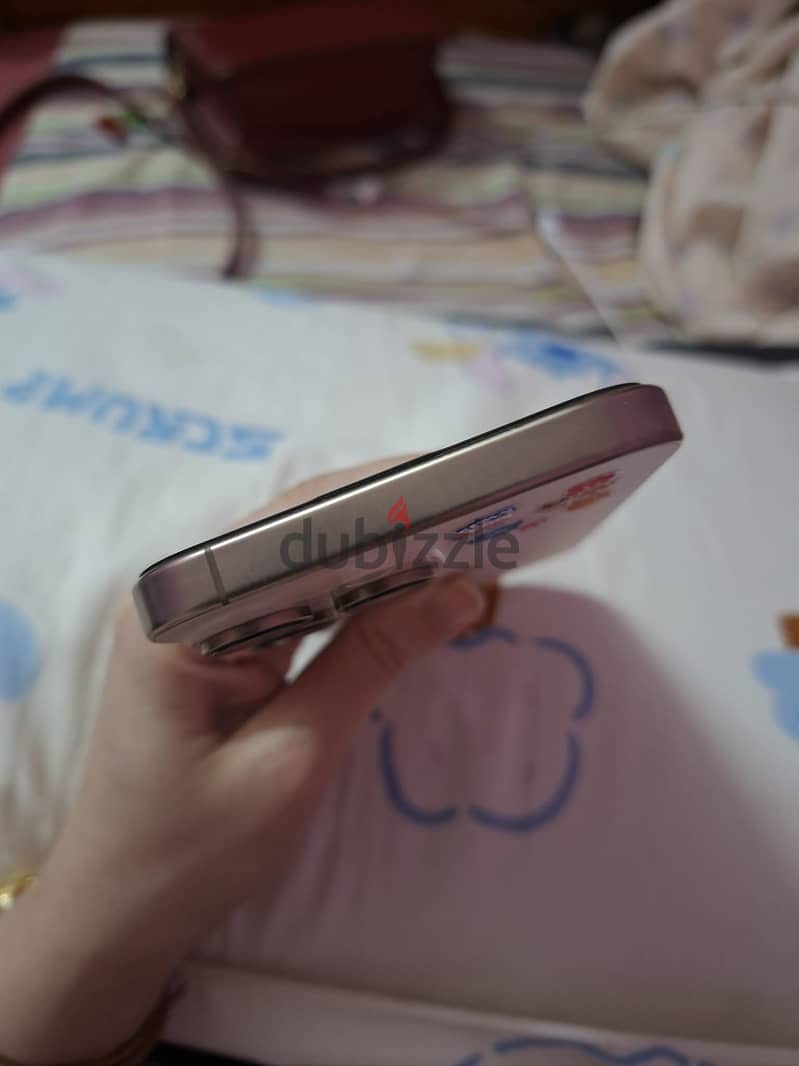 Apple - iPhone 16 Pro Max 1