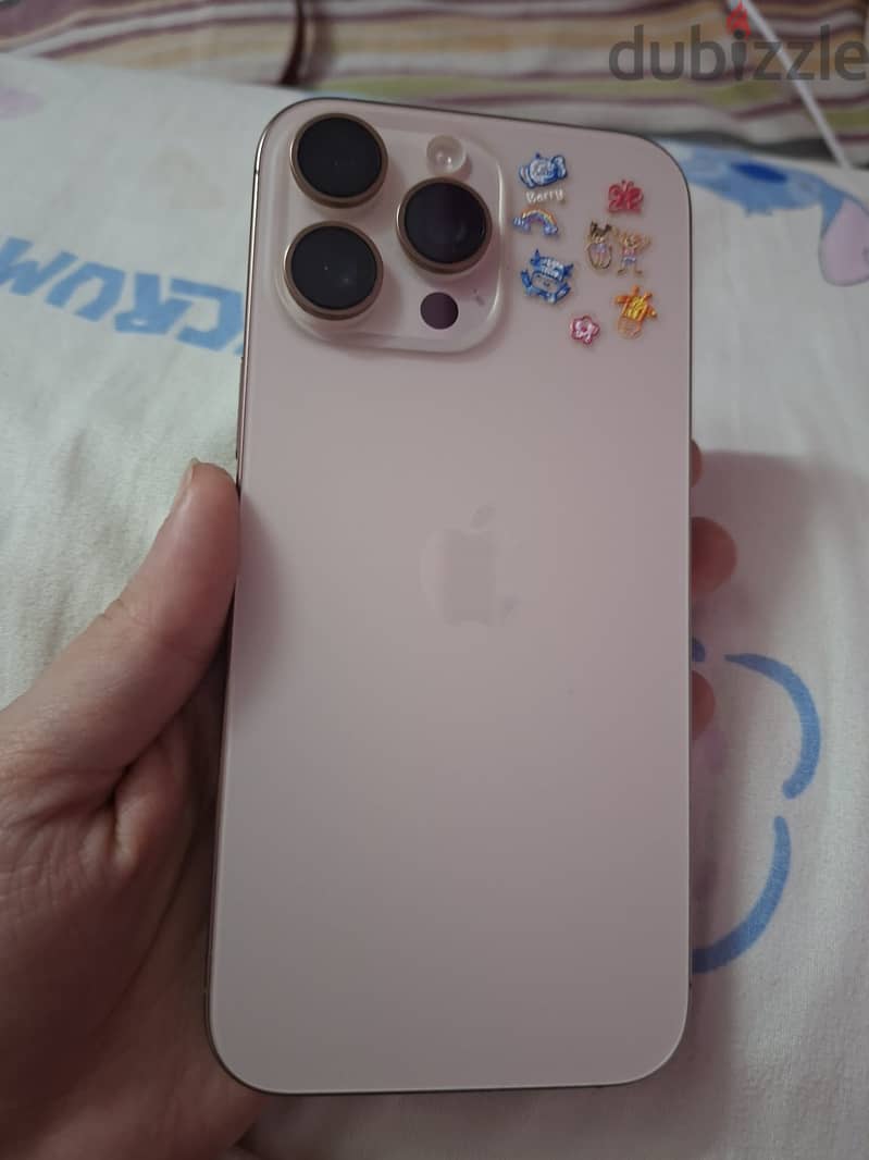 Apple - iPhone 16 Pro Max 5
