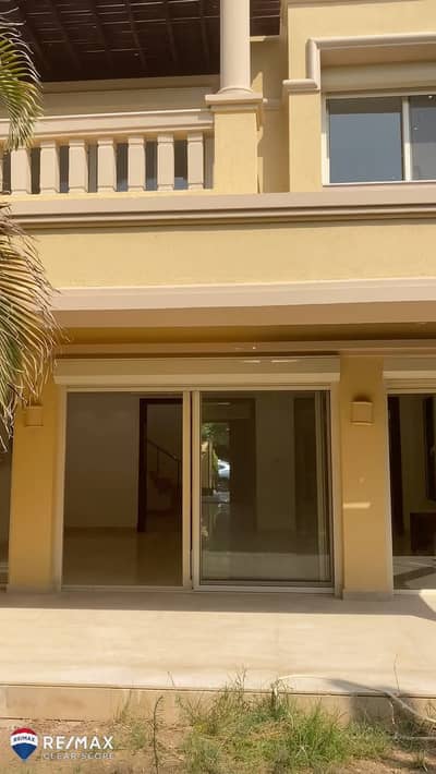 باقل سعر للايجار توين هاوس مفروش بالكامل في لوكيشن مميز في كمبوند ذا فيلا التجمع الخامس The Villa Compound, New Cairo