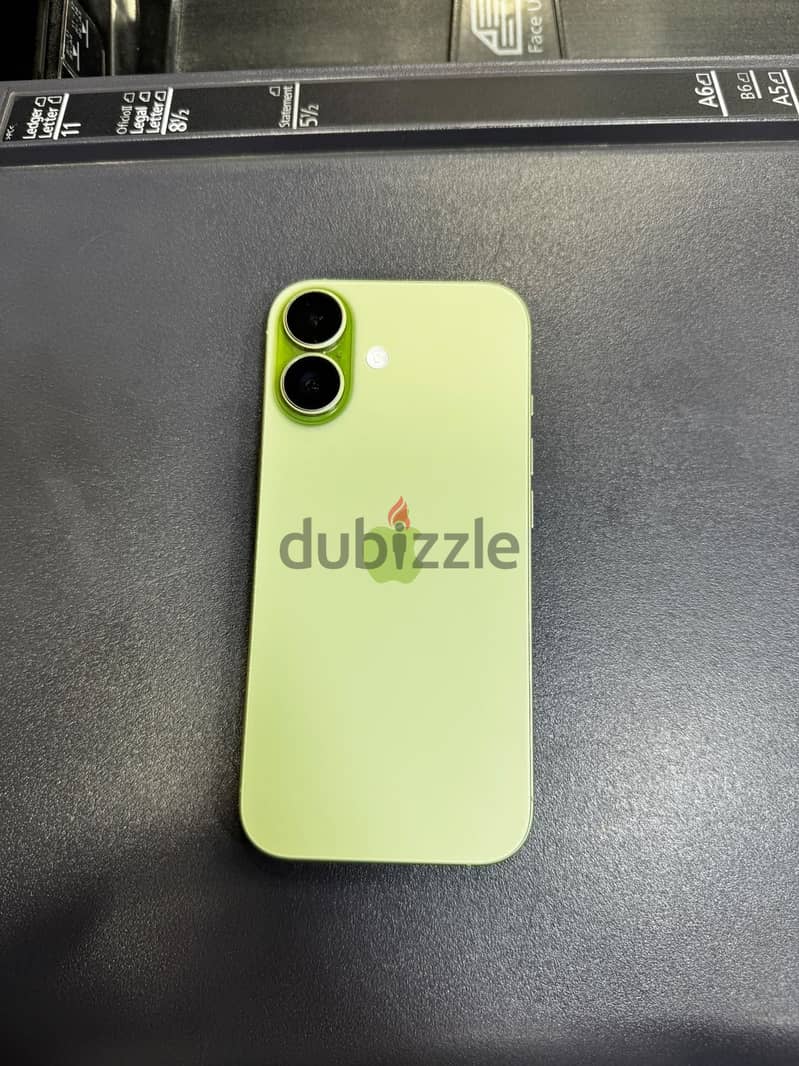 Apple - iPhone 17 3