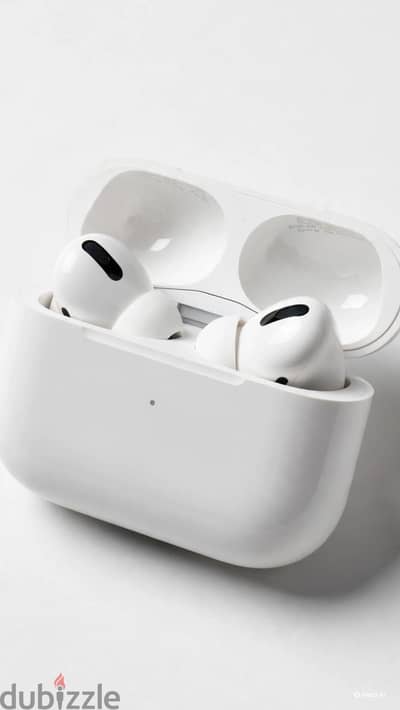 Apple Airpods Pro with Magsafe Charging case