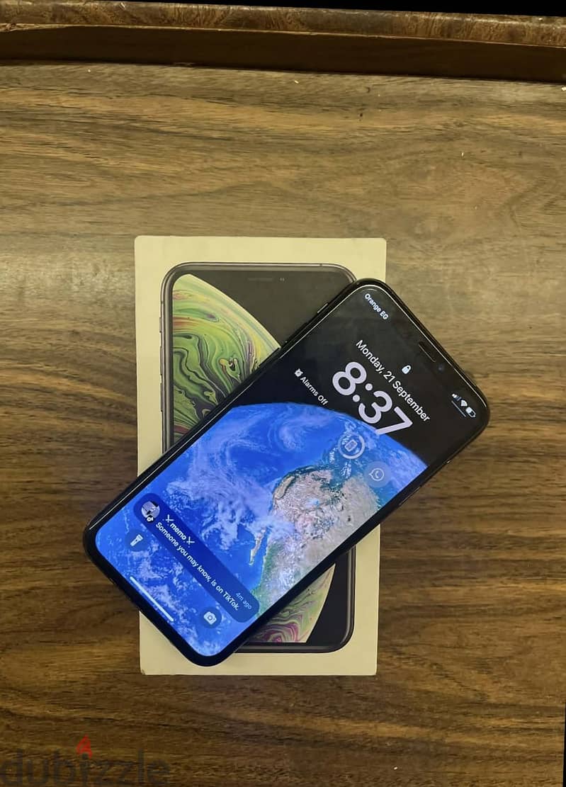 Apple - iPhone XS 1