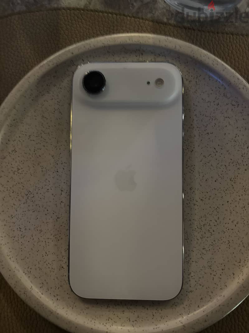 Apple - iPhone 17 Air 6