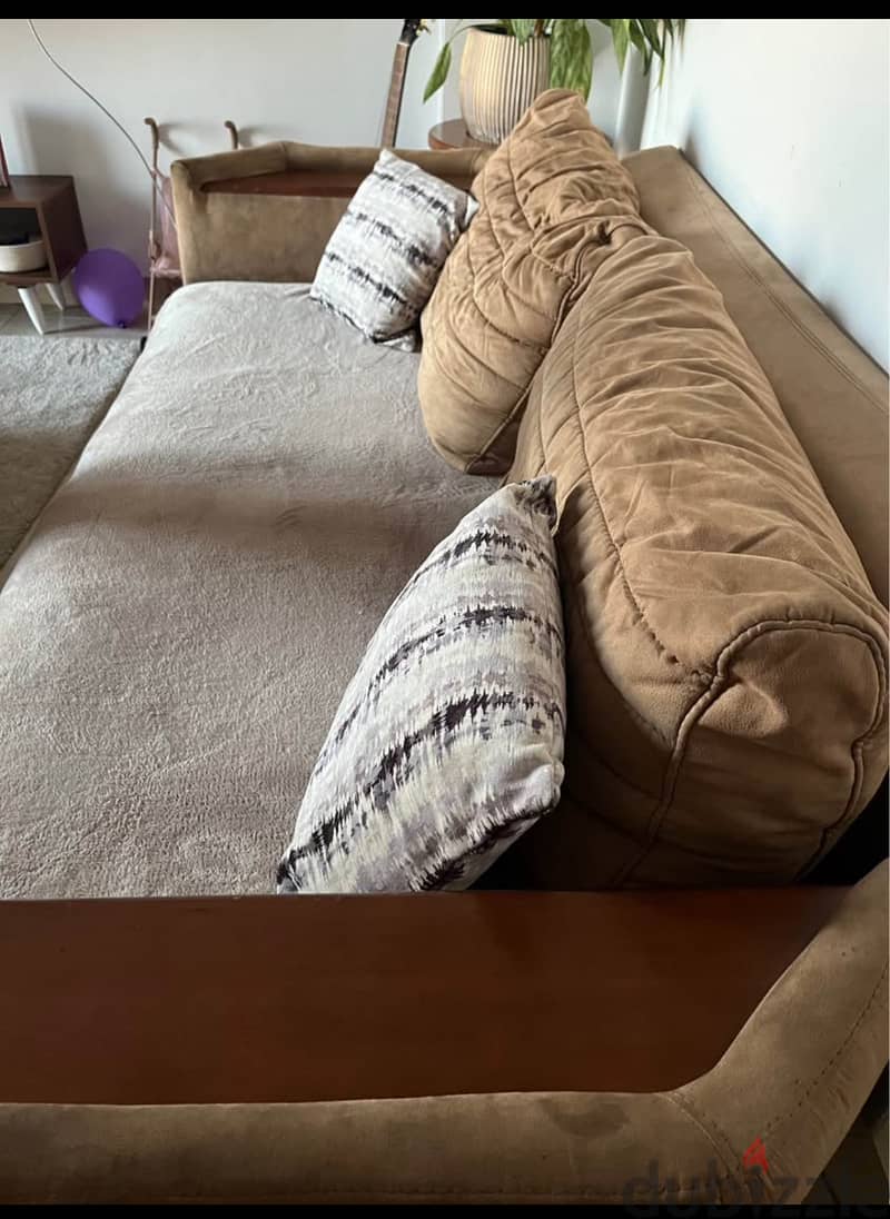 Kabbani two peice sofa set  Wooden frame 4