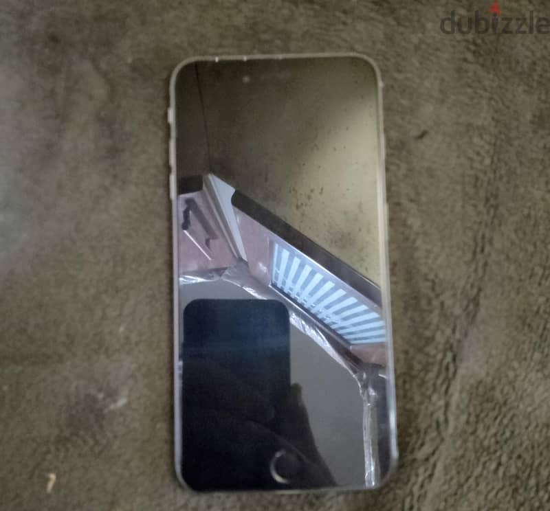 Apple - iPhone 6S Plus 1