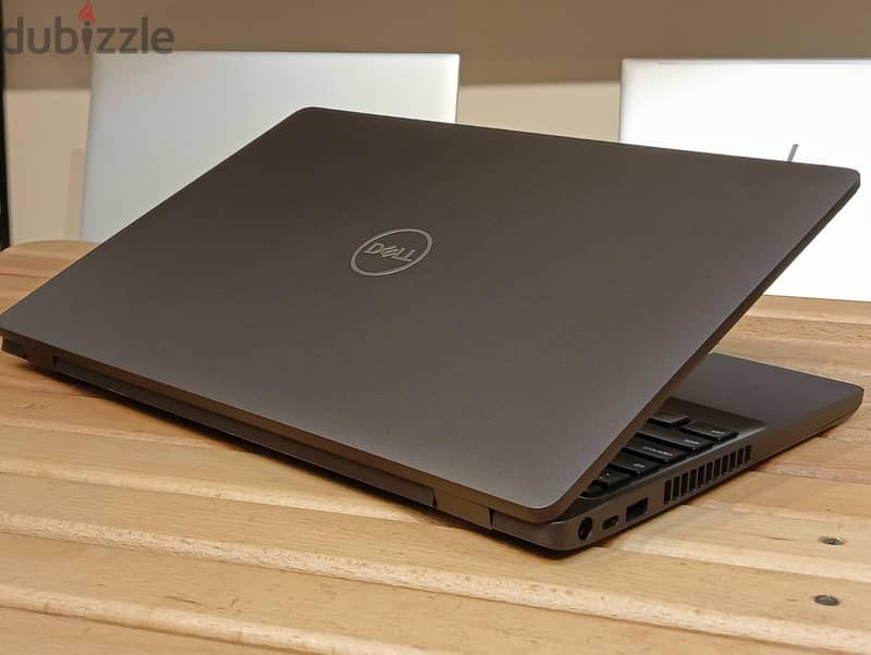 Dell Latitude 5500 1