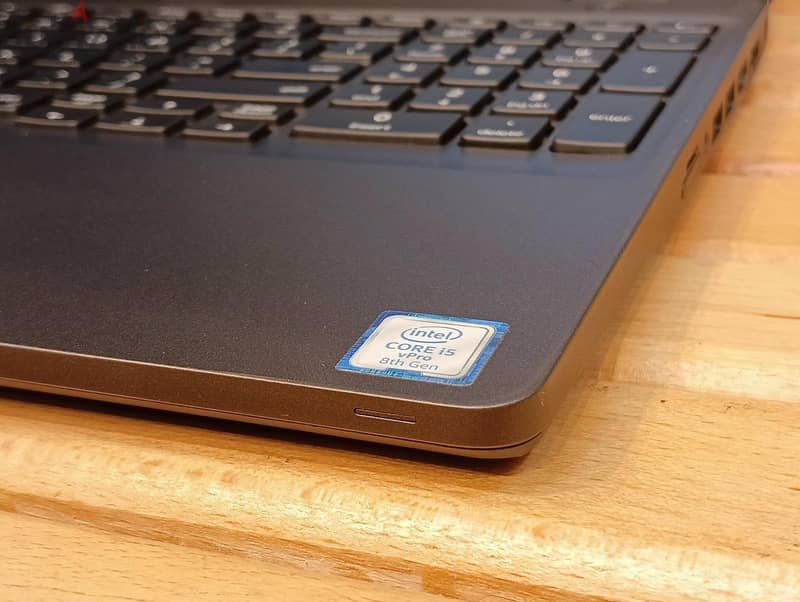 Dell Latitude 5500 2