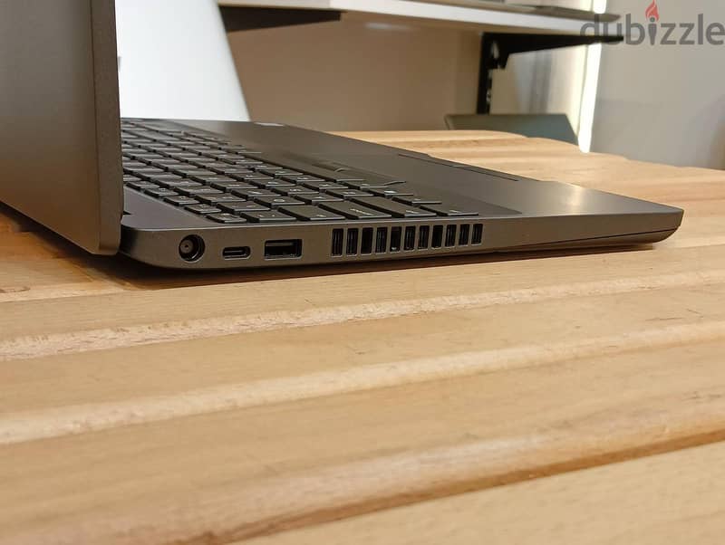 Dell Latitude 5500 4