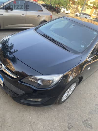 Opel Astra 2021