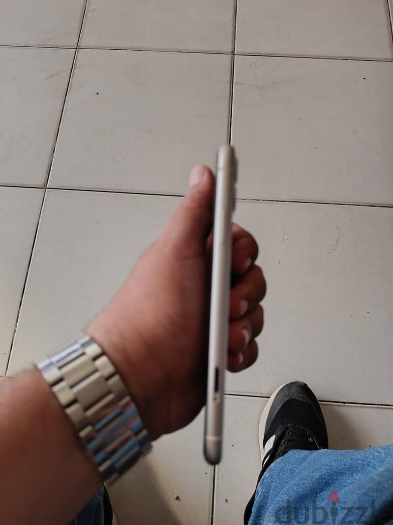Apple - iPhone 11 2