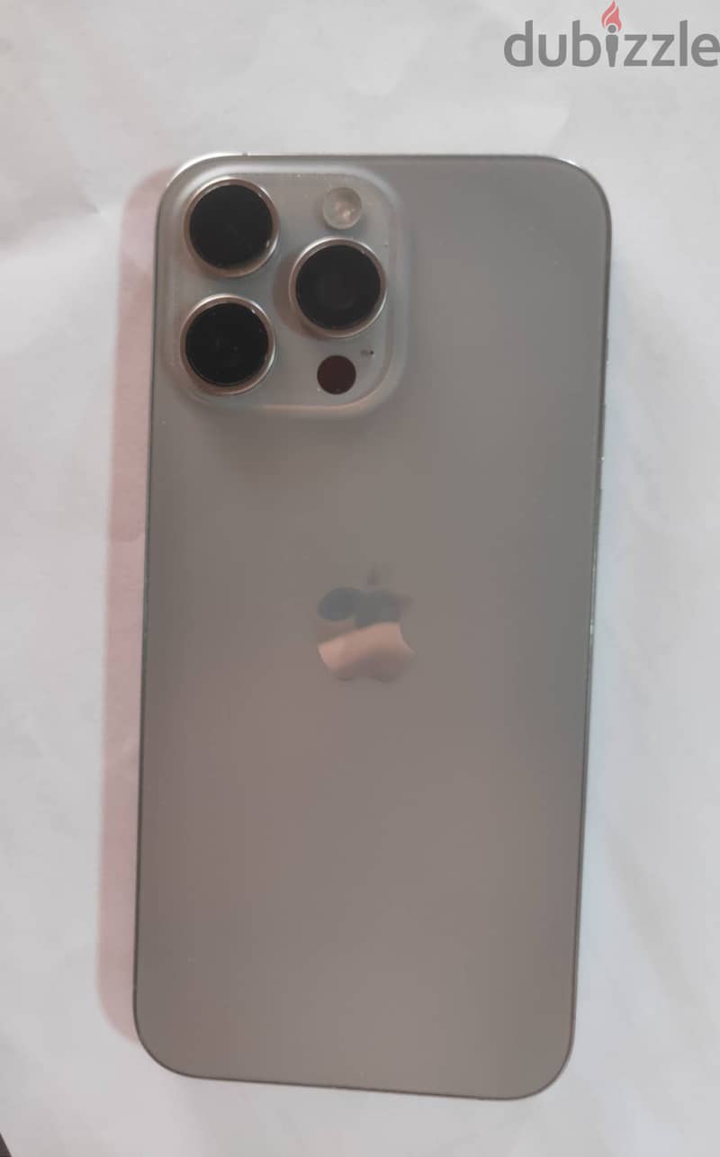 iPhone 15 pro max 1