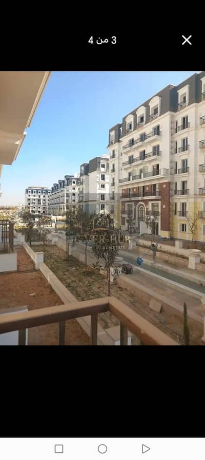شقة للبيع في ماونتن فيو إي سيتي أكتوبر – ذا ليك | 145م² | دور أول | 3 غرف | فيو لاندسكيب ونافورة | استلام فوري | 6 مليون