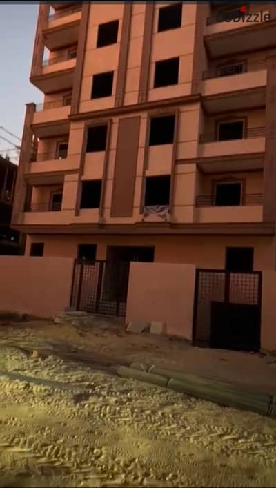 للبيع روف فى الحى التاسع بيت الوطن حرف C ب 6 أكتوبر