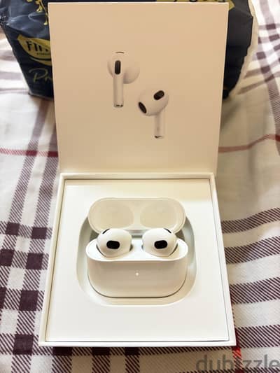 AirPods 3 إيربودز جيل تالت سعره حكاية