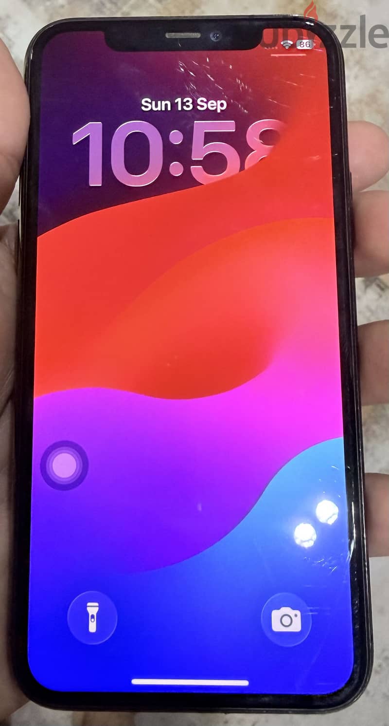 Apple - iPhone 11 Pro 6