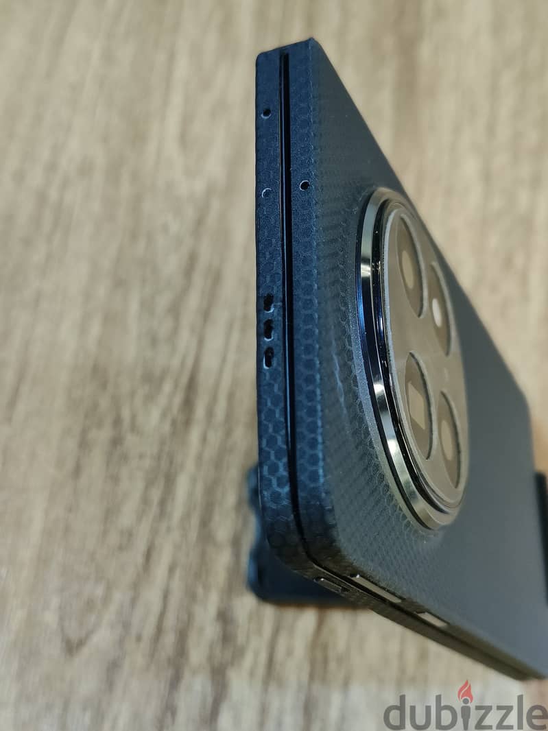 Oppo Find N5 4